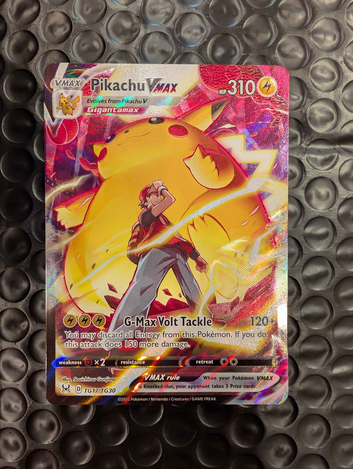NM Pikachu VMAX TG17/TG30