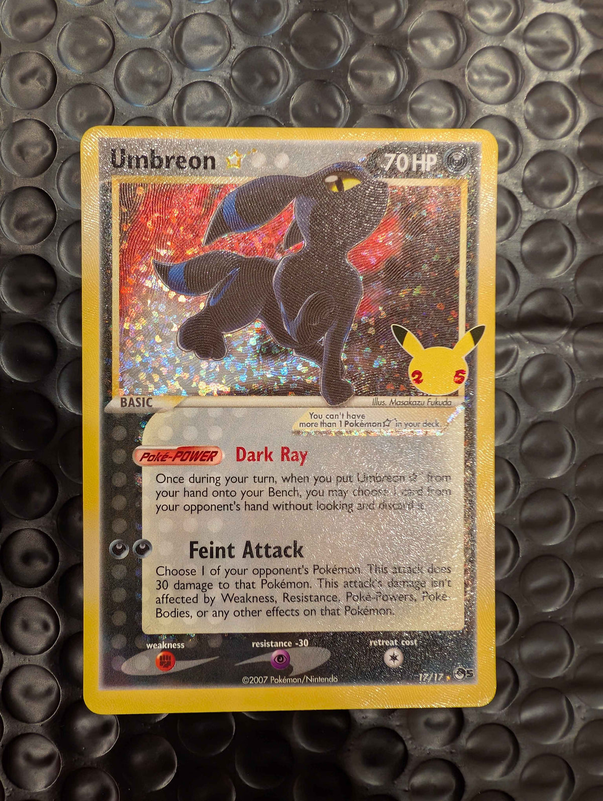 NM Umbreon Star 17/17